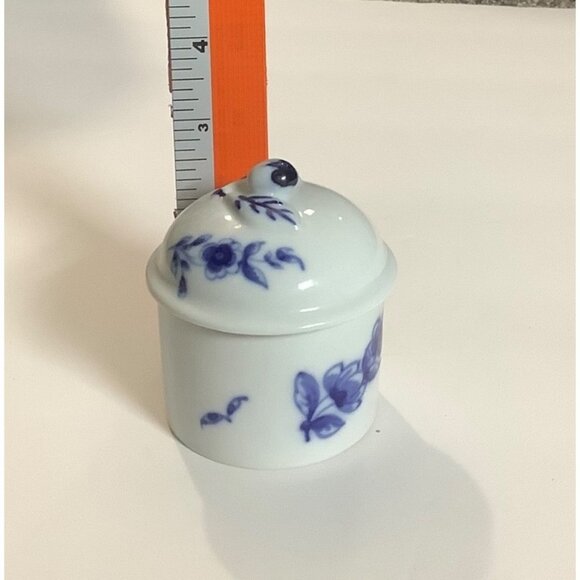Blue White Porcelain Lidded Jar Sevres National Ceramic Museum Paris France 2.5” - Picture 6 of 6